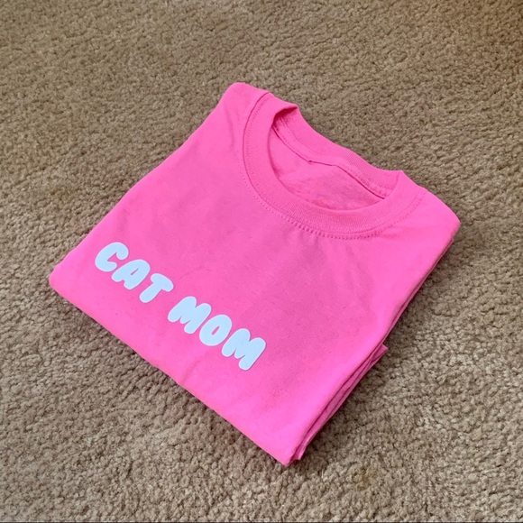 Cat mom tee - Picture 2 of 5